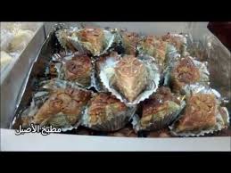 الجزء الثالث من الطلبية بقلاوة الجزائرية بطريقة بسيطة و ديكور جديد Youtube Food Breakfast Muffin
