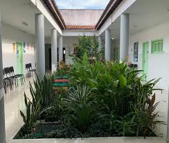 O sentido do trabalho no SUS vivo me acompanha principalmente nos dias  intensos em todos os sentidos. Com tantos desafios do “fazer” saúde (um  verbo só não define), aprendendo tatos da convivência