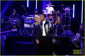 John Legend Talks About Campaigning With Hillary Clinton Photo 3784412 Ellen Degeneres Hillary Clinton John Legend Pictures Just Jared