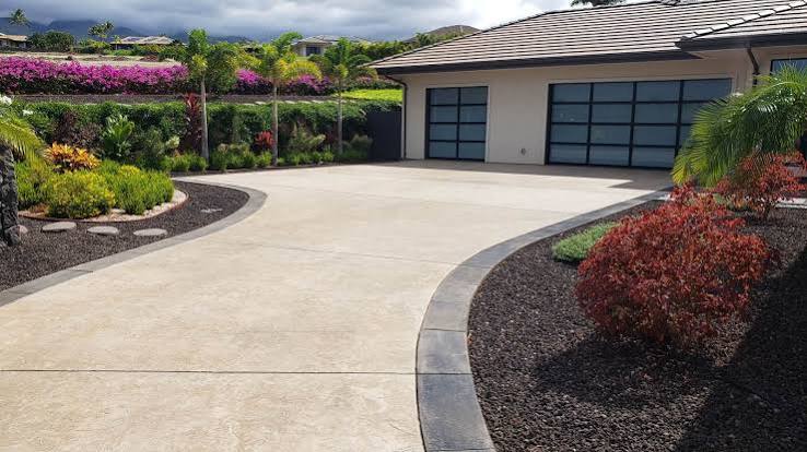 How Thick Should Your Concrete Driveway Be?