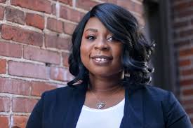 Nichole Tate's Instagram, Twitter & Facebook