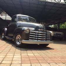 In heaven's vault continent, colossal dragons, titans, beast people, fairies, magical beasts, and other races reign supreme! Dijual Truk Klasik Amerika Chevy Pickup Hardtop 3100 Bandung Lapak Mobil Dan Motor Bekas Truk Klasik Chevy Mobil Klasik