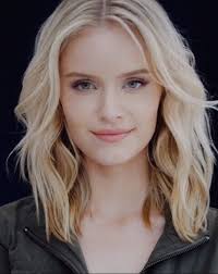 Taylor Black's Instagram, Twitter & Facebook