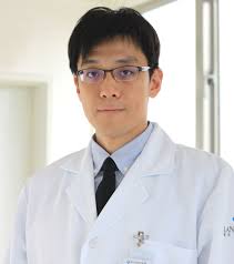主治： 肌肉骨骼系統超音波檢查 神經肌電診斷學 骨關節診斷學 運動醫學 骨折脫臼整復 關節炎神經痛 肌肉神經疾患 坐骨神經疼痛 骨質. è¯æ–°åœ‹éš›é†«é™¢