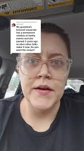 Grandma Extra Cheese and Broccoli