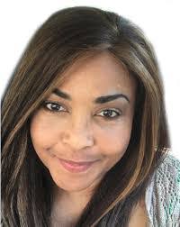 Loretta Chandler's Instagram, Twitter & Facebook