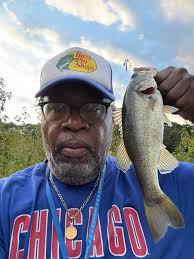 Bass fishing: blue gill catches and aggressive bass