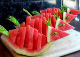 صور بطيخ على شكل اسماك عالم الصور Fruit Carving Vegetable Carving Food Carving