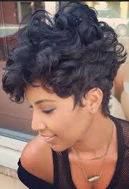 Lydia Darby's Instagram, Twitter & Facebook