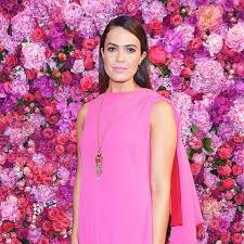 Both parties entered into a confidential settlement as to terms of the divorce, including spousal support, a source told us weekly. Justin Hartley This Is Us Star Scheidung Nach Zwei Jahren Gala De