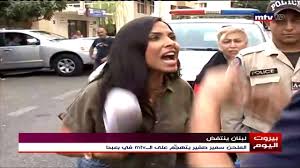 ١ شرح قصيدة صوت صفير البلبل. Ø³Ù…ÙŠØ± ØµÙÙŠØ± Ù…Ù† Ø§Ù„ØªÙ„Ø­ÙŠÙ† Ø§Ù„Ù‰ Ø§Ù„Ø´ØªÙ… ÙˆØ§Ù„ØªÙŠØ§Ø± Ø§Ù„ÙˆØ·Ù†ÙŠ Ø§Ù„Ø­Ø± ÙŠØ³ØªÙ†ÙƒØ± Ù…Ø§ ØµØ¯Ø± Ø¹Ù†Ù‡ Youtube