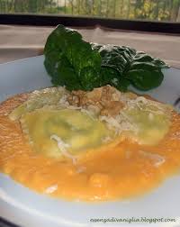 We did not find results for: Ravioli Su Crema Di Zucca E Noci Essenza Di Vaniglia