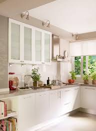 El conjunto de muebles de cocina está compuesto por 5 muebles altos ( altura 95cm ; El Mueble Arredamento Sala E Cucina Ristrutturazione Cucina Idee Per La Cucina