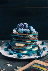 Blue Spirulina Pancakes With Coffee Agave Sauce Maison Gern Yummy Food Dessert Yummy Food Pretty Food