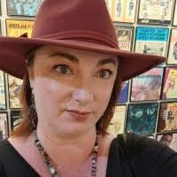 Heather Mulder's Instagram, Twitter & Facebook