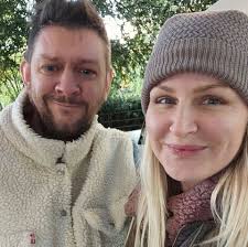 Who can recommend a builder for a steel and timber ramp to replace steps at  the back of a house?