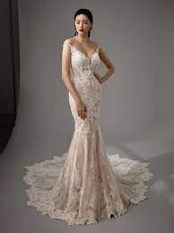 Da ist das brautkleid besonders wichtig. Hochzeitskleider Wunderschone Bilder Galerie Brautkleider Trends In 2020 Kleid Hochzeit Brautkleid Und Blaue Brautkleider