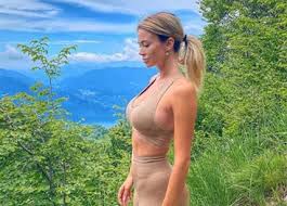 A rendere tutto trasparente è stato l'attore turco, che ha pubblicato la prima foto di coppia sul suo profilo instagram. Diletta Leotta E Can Yaman Innamorati Ecco I Loro Messaggi A Distanza Affaritaliani It