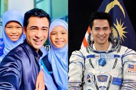 Encyclopedia britannica , 23 jul. Potret Mengasuh Anak Ala Sheikh Muszaphar Astronot Pertama Malaysia