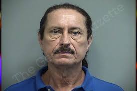 Robin Ruth — Effingham County Jail Bookings