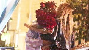 Cara delevingne and jaden smith were spotted on a valentine's day date this weekend! Jaden Smith Cara Delevingne Spotted Kissing On Valentine S Day Pic Hollywood Life