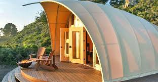 Une Tente De Luxe Mise En Vente Electricite Maison Ecologique Maison Bois