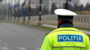 Astfel, şoferii cu mai multă imaginație nu au voie să îşi pună la maşină numere ca xxx, sex, cur, coy, pul, pyz, fut, mui, mue sau alte combinaţii de litere care formează expresii. Care Sunt Numerele De Inmatriculare Pe Care PoliÅ£ia Le A Interzis