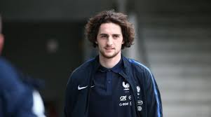 Fecha de nacimiento el seleccionador de francia, didier deschamps, convocó este jueves al centrocampista de la juventus adrien rabiot, fuera del grupo desde hace más de dos años, y no pudo contar con paul pogba (manchester united), quien dio positivo al coronavirus. Rabiot Et Le Psg L Histoire D Un Mariage Impossible Le Parisien