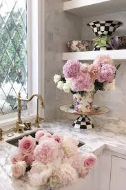Trader Joe S Has A Gorgeous Flower Selection We Re Swooning Over The Peonies Flower Arrangements Diy Affordable Flowers Floral Arrangements