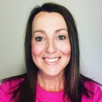 Gwen Huffman's Instagram, Twitter & Facebook