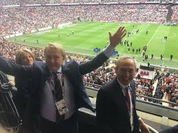 ويدين أستون فيلا بالفضل في هذا. 20 Ù…Ø¹Ù„ÙˆÙ…Ø© Ø¹Ù† Ù†Ø§ØµÙ Ø³Ø§ÙˆÙŠØ±ÙŠØ³ Ù…Ø§Ù„Ùƒ Ù†Ø§Ø¯ÙŠ Ø£Ø³ØªÙˆÙ† ÙÙŠÙ„Ø§ Ø§Ù„Ø¥Ù†Ø¬Ù„ÙŠØ²ÙŠ Ø£ØºÙ†Ù‰ Ù…Ù† ØªØ±Ø§Ù…Ø¨ ÙˆØªØ¨Ù„Øº Ø«Ø±ÙˆØªÙ‡ 6 1 Ù…Ù„ÙŠØ§Ø± Ø¯ÙˆÙ„Ø§Ø±