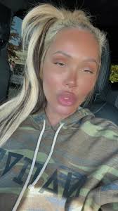 😡 #tiktokisunfair #shimmydownmychimney #bunniexo