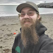 It's a competitive game so please try, I'm tired of people throwing just  because they wanna play spidey or a BP, like there's single player games  for that. Play as a team