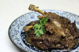 Jika moms menyukai masakan pedas, maka resep yang satu ini sangat cocok untuk dicoba di rumah. 26 Bebek Madura Ideas Food Indonesian Food Recipes