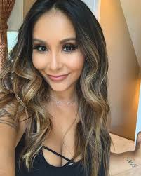 If you're not comfortable using your own picture, we would advise for you to use a celebrity hair color or style picture when describing a desired style, at least. Pin On Hair Ideas
