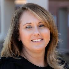 Amber Brick's Instagram, Twitter & Facebook