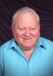 Gloria Pietsch's Instagram, Twitter & Facebook