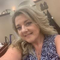 Melissa Brazell's Instagram, Twitter & Facebook