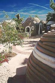 Sandbag Fire And Flood Resistant Earthquake Ok D Eco Domes Earth Homes Natural Building Earth Bag Homes