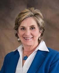 Jennifer Mobley's Instagram, Twitter & Facebook