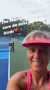 I sure do miss my early birds. ❤️Happy Friday friends. It looks like I will  be hitting