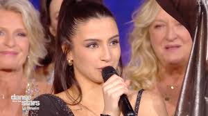 Danse avec les stars : Lenie a-t-elle battu le record de points détenu par  Loïc Nottet ? | Télé 7 Jours