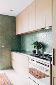 62 tiled splashbacks you shouldn't be