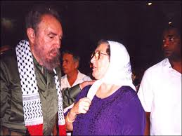 Con duros términos y exabruptos mediante, la titular de madres de plaza de mayo, hebe de bonafini, criticó la gestión de la pandemia en la ciudad de buenos aires y calificó de dictador al jefe de gobierno, horacio rodríguez larreta. Bbc Mundo America Latina Vuelta Al Mundo En Un Barco De Amor