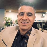 900+ perfis com “Edson Da Silva”