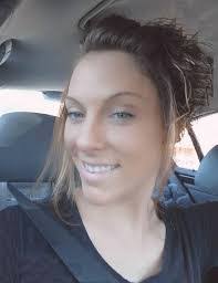 Brianna Robbins's Instagram, Twitter & Facebook