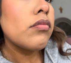 Makeup setting tips to avoid oily finish