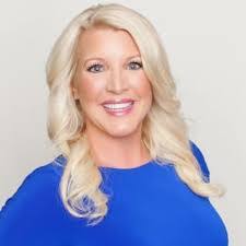 Sofia Cole's Instagram, Twitter & Facebook