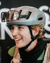 jesseyates_ & @a_mccormack 🇬🇧 are the first PAIR category and third  overall to reach Check Point 1 in Melipeuco! They're already heading to  Icalma with 230 km across the Andes! Followed closely