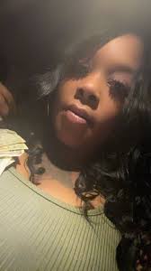 8/19 a Queen was Born .. Happy B-day 🎉🎂 to me !! 42 and flourshing !